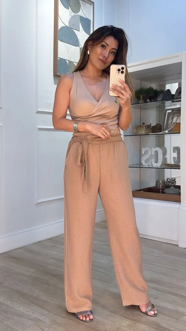 Calça Pantalona Yasmin Cinto Faixa Fixo