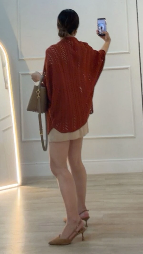 PRÉ-VENDA DATA ESTIMADA DE ENVIO DIA 24/04 Kimono Tricot Vazado Fabi Mangas 3/4