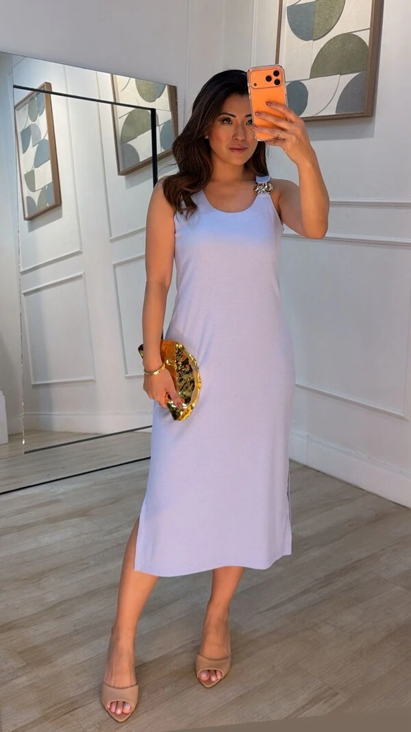 Vestido Midi Malha Canelada Julie Detalhe Circulo Dourado Na Alça