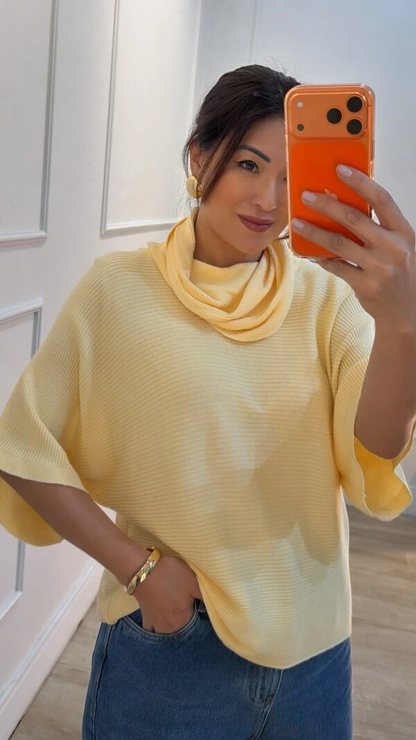 Poncho Tricot Gola Rolê Miriã Canelados Horizontais