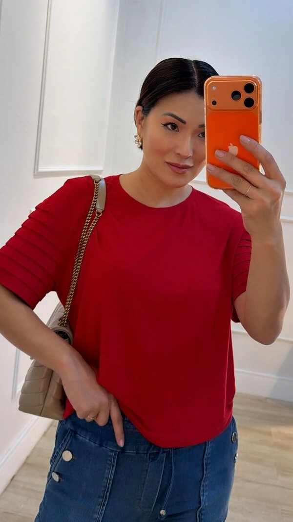 Blusa De Malha Ampla Barbara Mangas Curtas Com Recortes
