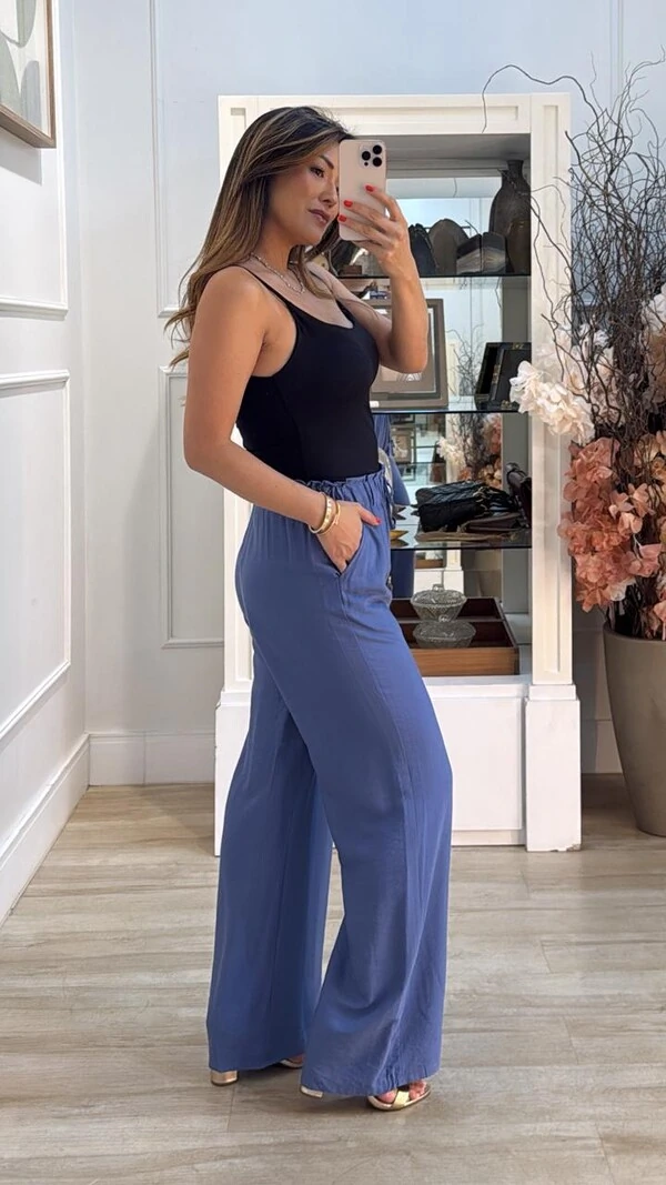 Calça Pantalona Pietra Pala Larga Com Elástico