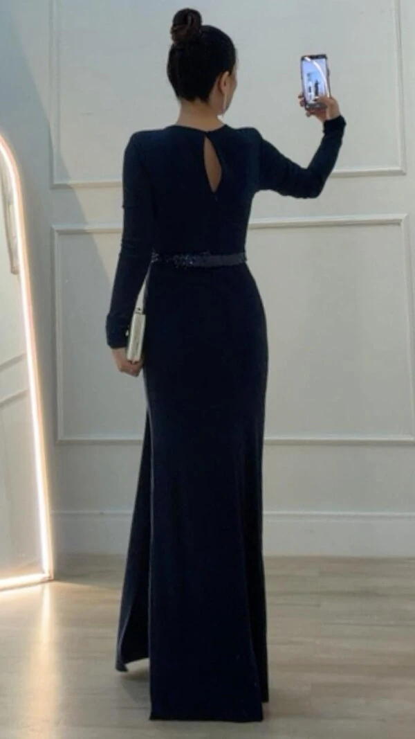 Vestido Longo Mangas Longas Jamile Cinto De Paetê