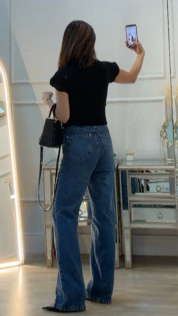 Blusa Tricot Com Entremeios Gola Alta Sandy Punhos E Barrado Ondulados