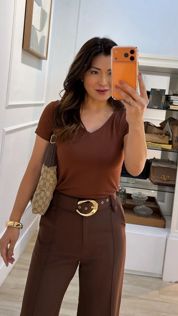 Blusa Manga Curta Rafaela Decote V Basica