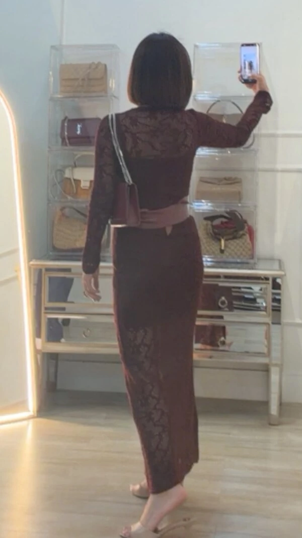 Vestido Longo Tricot Vazado Maya Mangas Longas
