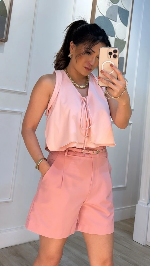 Cropped Alfaiataria Decote V Com Amarração Greta Barrado Assimétrico