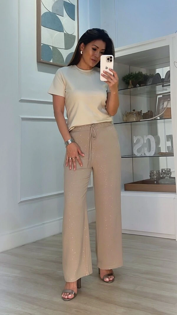 Blusa De Malha Bruna Mangas Curtas