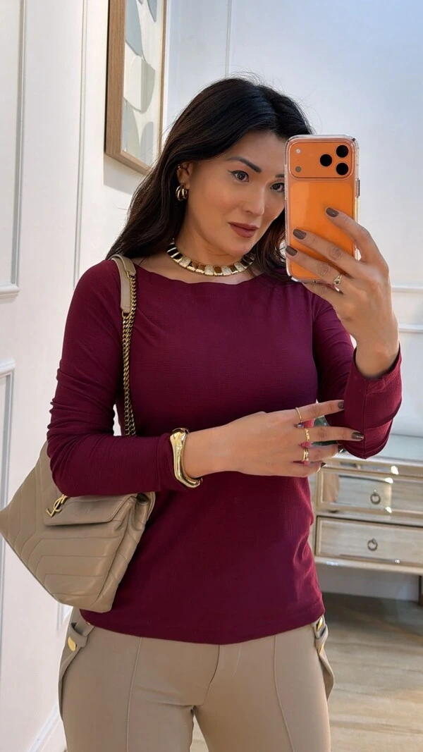 Blusa Gola Canoa Vitoria Mangas Longas
