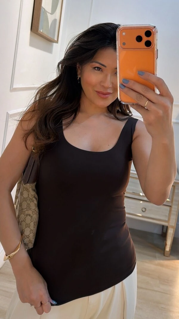 Regata Malha Decote Em U Aline Alças Largas