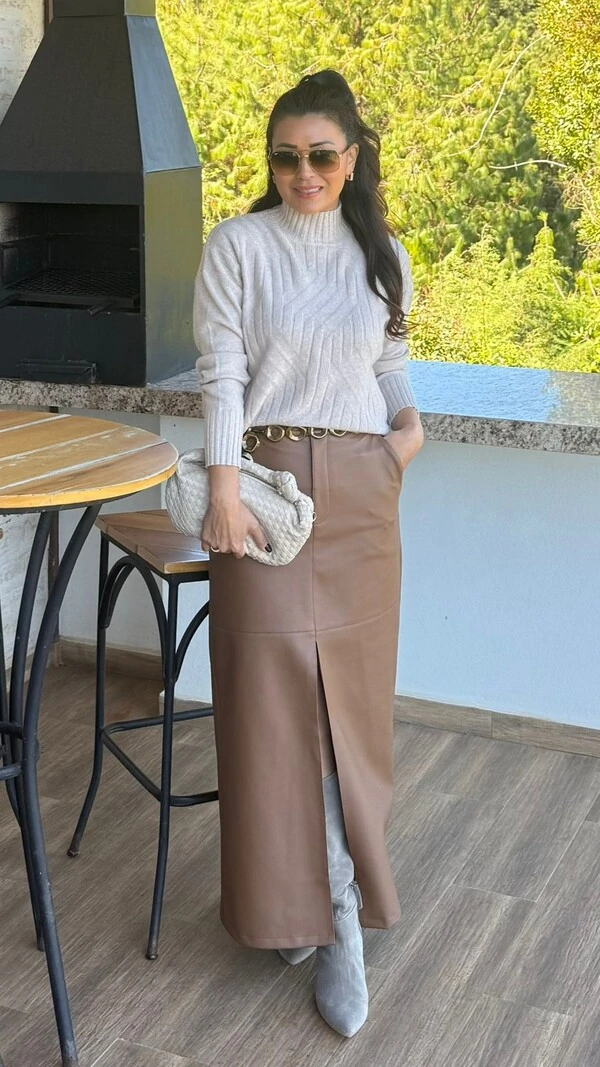 Saia Longa Couro Eco Pala Transpassada Natasha Fenda Frontal