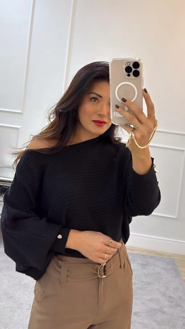Poncho Tricot Texturizado Maisa Punhos Largos Com Botões Perolados