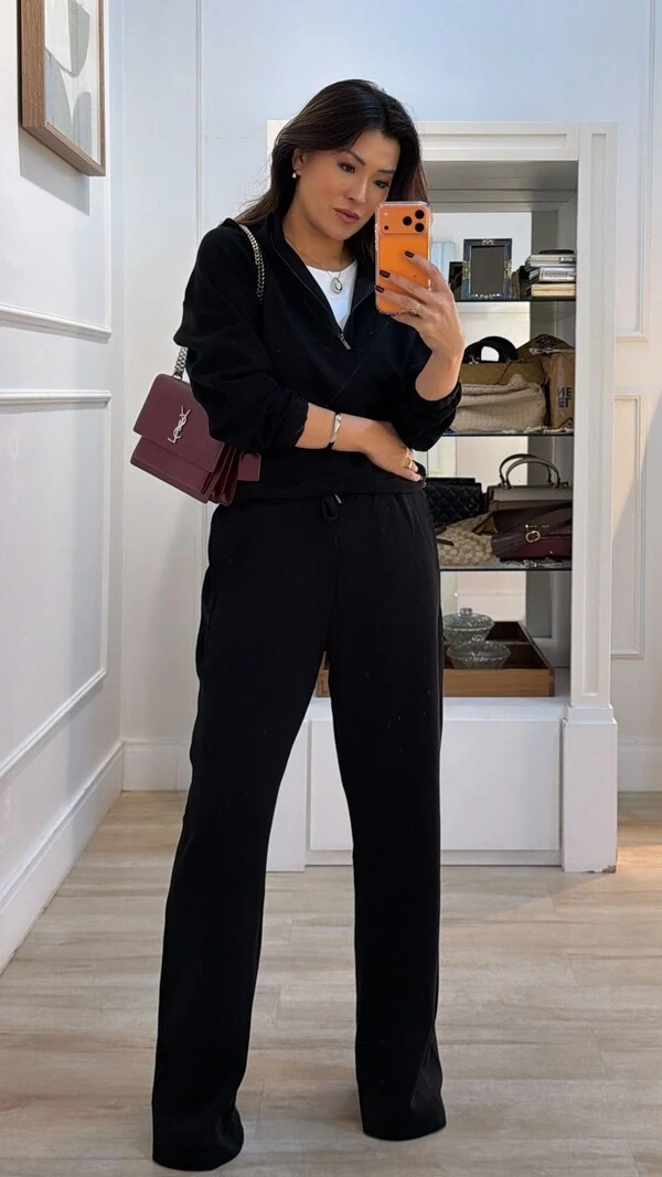 Conjunto Moletom Luiza Blusa Detalhe Elástico Nos Punhos E Calça Pantalona