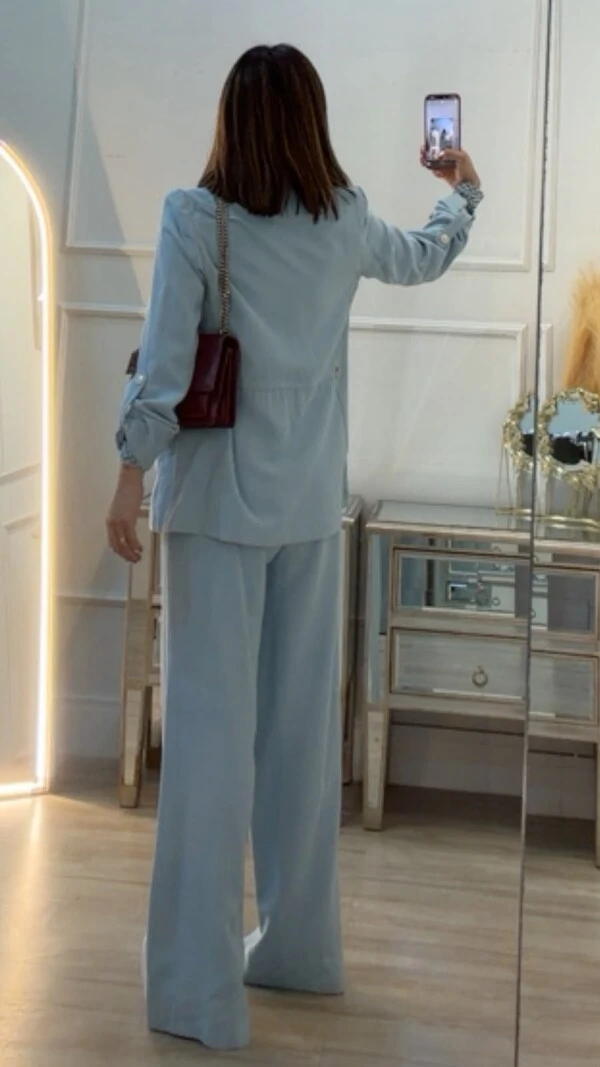 Calça Pantalona Alfaiataria Anastácia
