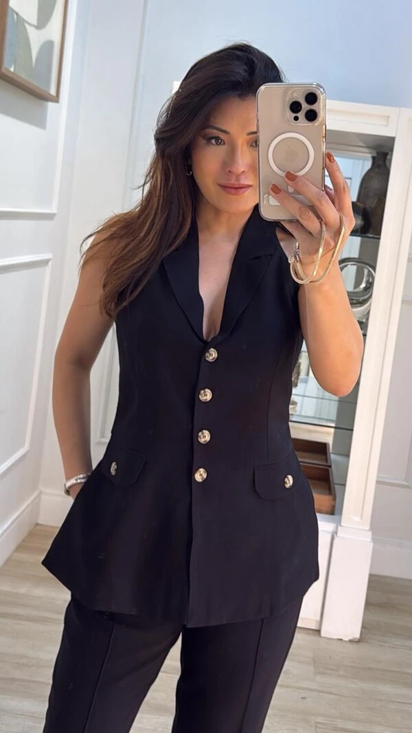 Colete Alongado Twill Decote V Raissa Transpasse Posterior