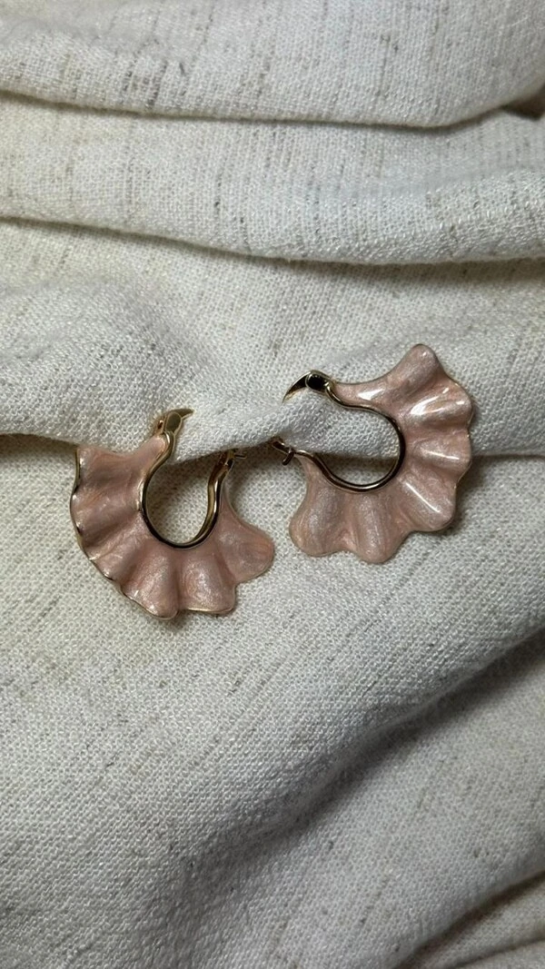 Argolinha Dourada De Babado Resinada