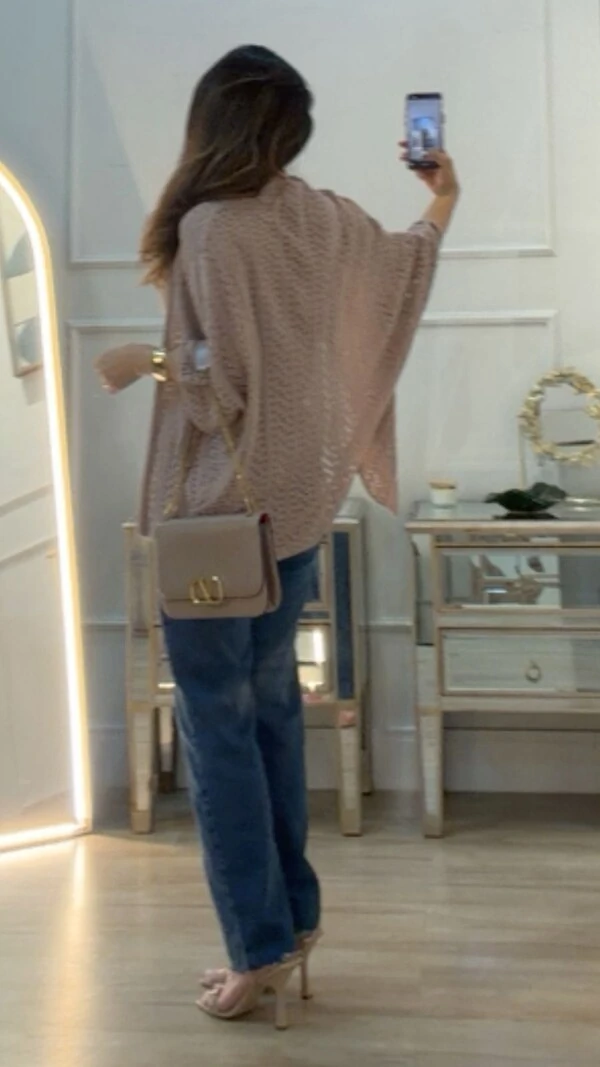 PRÉ-VENDA DATA ESTIMADA DE ENVIO DIA 02/05 Kimono Tricot Vazado Fabi Mangas 3/4