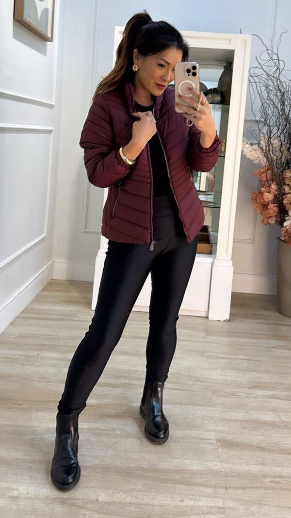 Jaqueta Nylon Pesponto Diagonais Debora Detalhe Lateral Largo Canelado