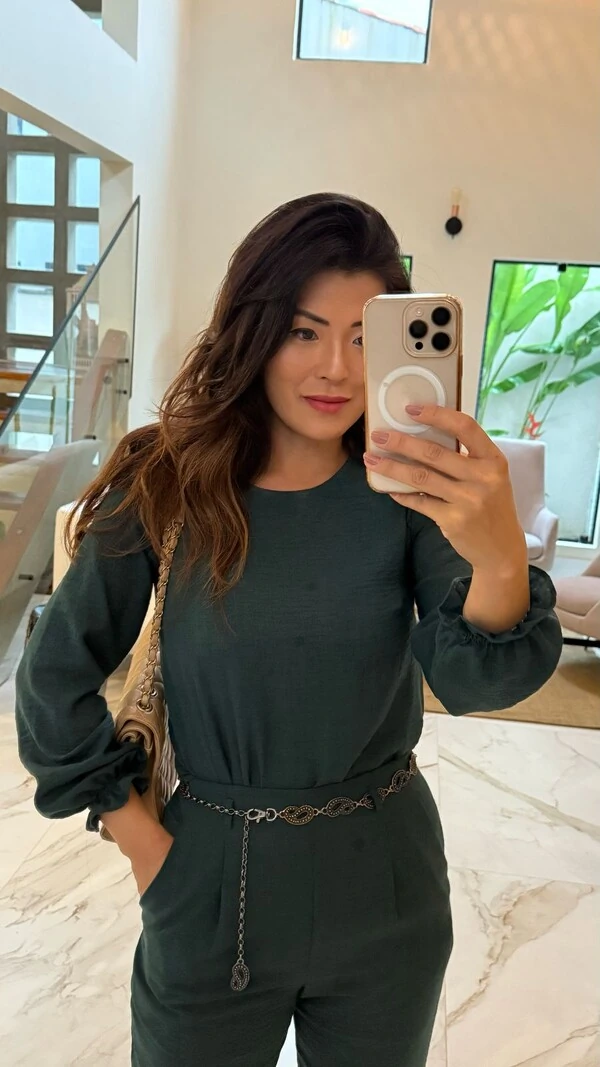 Blusa Mangas Longas Simone Detalhe Babadinhos Nas Mangas
