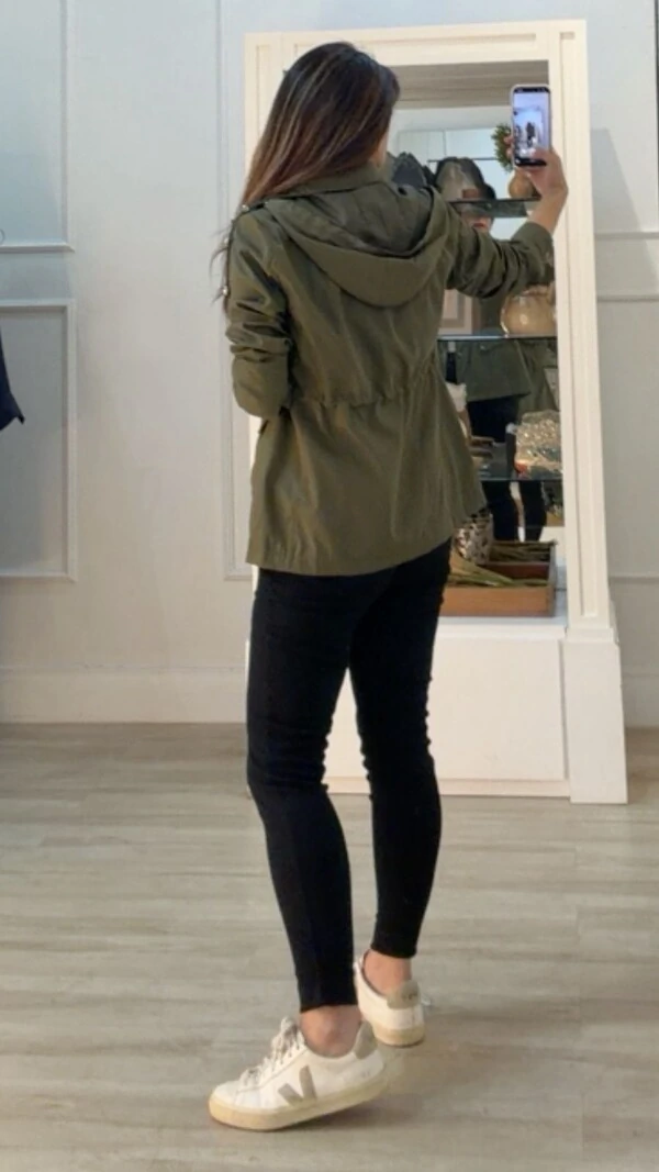 Parka Star Capuz Removível Com Puxadores Reguláveis E Botões Ônix