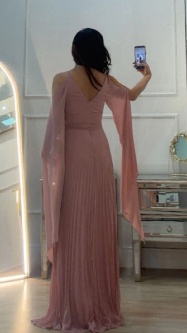 Vestido Longo Manga Echarpe Bruna Com Cinto Faixa