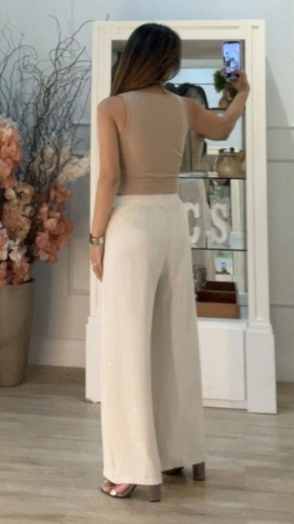 Calça Pantalona Com Brilho Amora Amarração Frontal