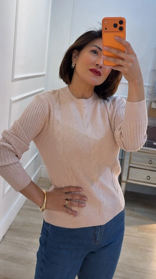 Blusa Tricot Texturas Na Diagonal Alana Trançados Triplos