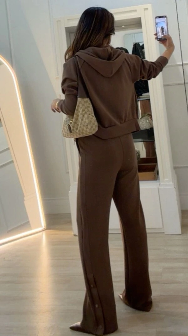 Conjunto Moletom Detalhe Canelado Jhenifer Botões Na Barra