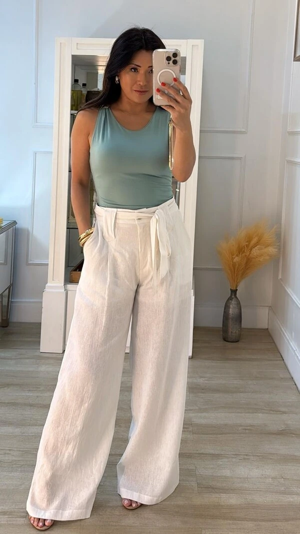 Blusa Regata Malha July Detalhe Fivela Dourada No Ombro
