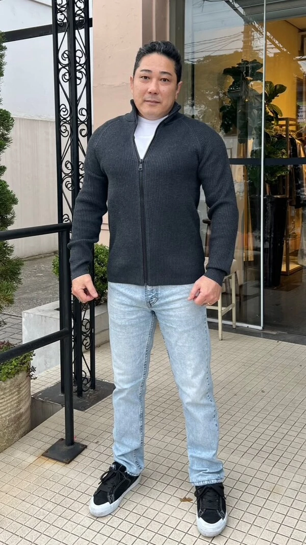 Suéter Tricot Pedro Gola Alta Zíper Frontal