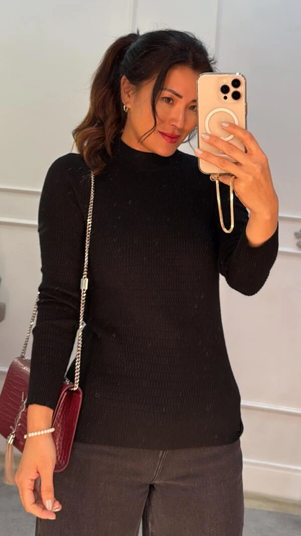 Blusa Tricot Nervuras Retangulares Liz Manga Longa