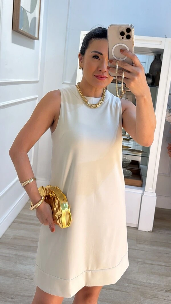 Vestido Curto Liso Annie Gola Careca