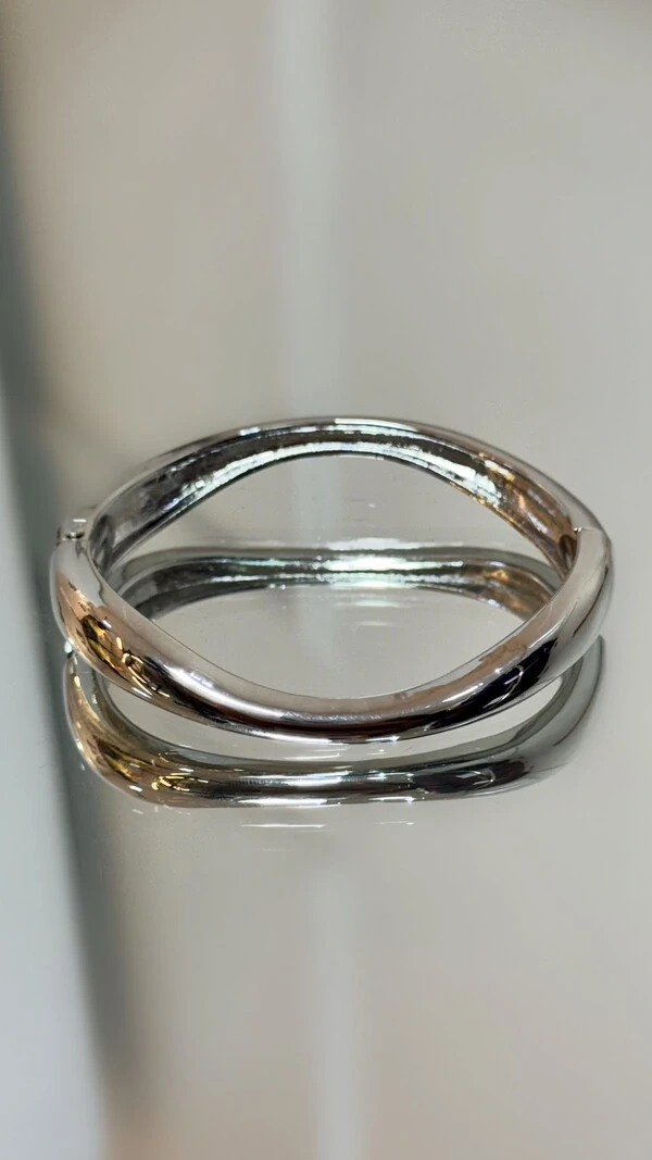 Bracelete Fino Ondulado