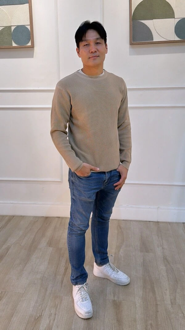 Blusa Tricot Ampla Rodrigo Gola Careca E Mangas Longas