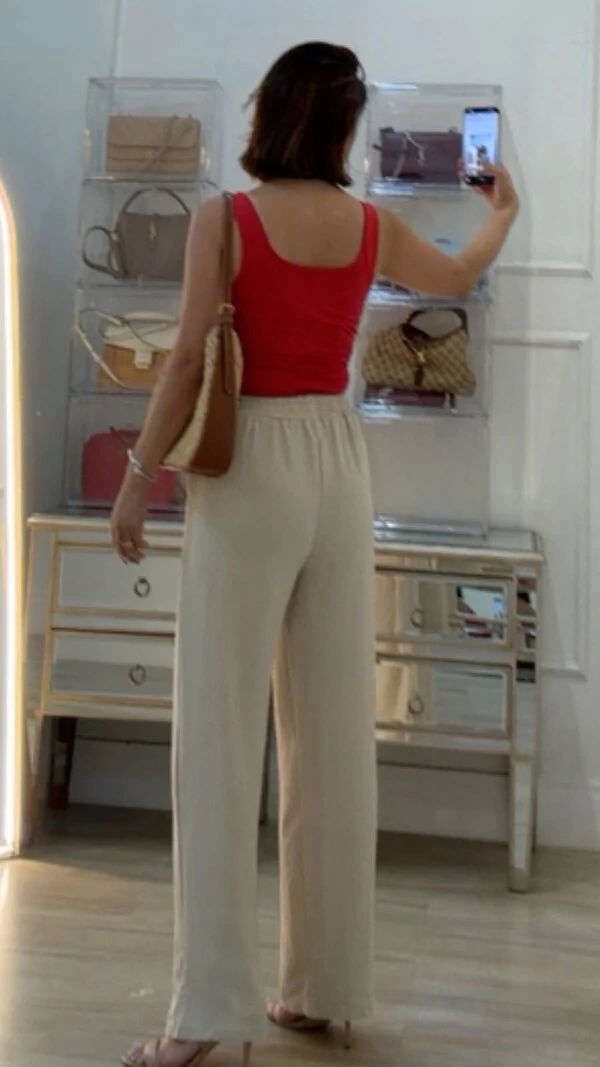 Calça Pantalona Sarah Pala Larga Com Amarração