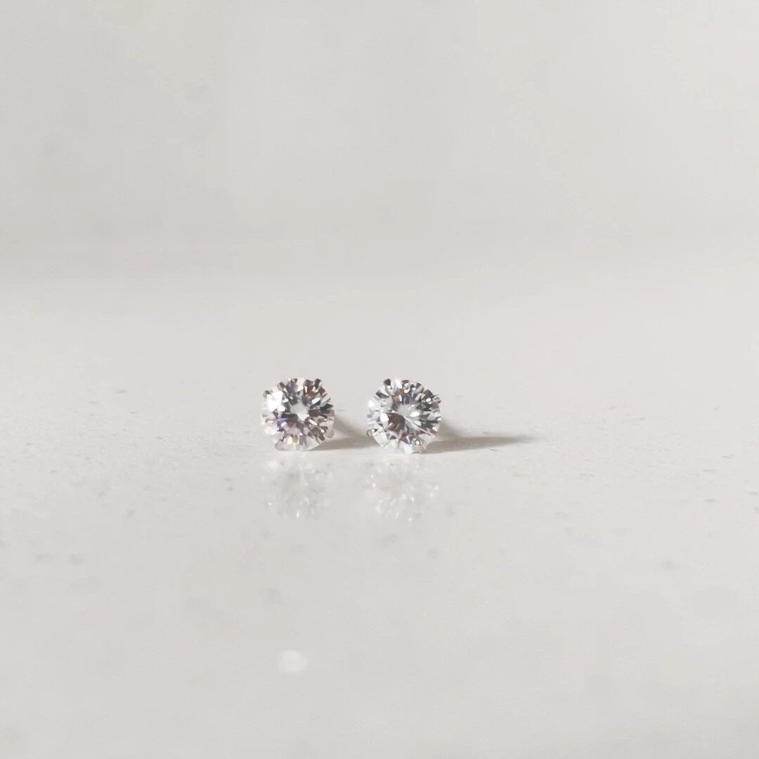 FotoBrinco Ponto de Luz Moissanite 5 MM Prata 925