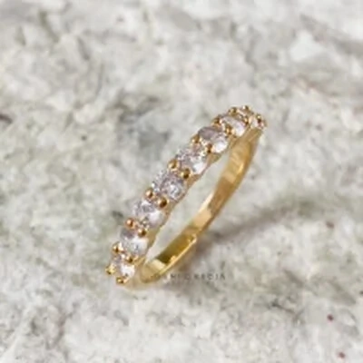 Foto Meia Aliança Zircônias Banho de Ouro 18 K
