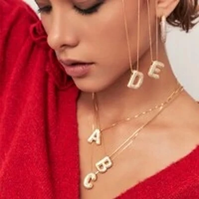 Foto Colar Letra J Cravejado Banho de Ouro 18 K