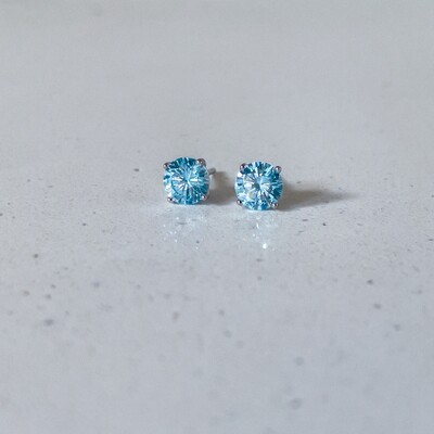 Foto Brinco Solitário 6 MM Água Marinha Prata 925