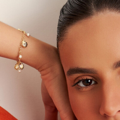 FotoPulseira Conchas e Pérolas Banho de Ouro 18 K