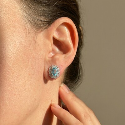 FotoBrinco Oval Zircônia Água Marinha Isa Prata 925