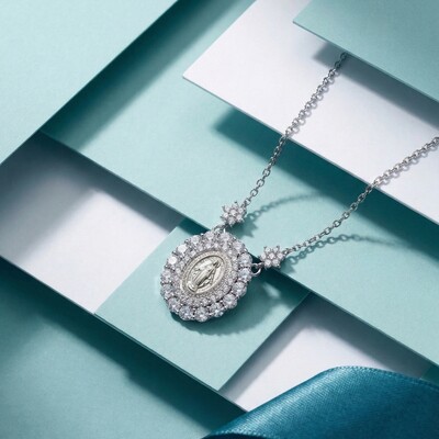 FotoColar Mini Nossa Senhora das Graças Moissanite | Prata 925 | Corrente Regulável 40–50cm