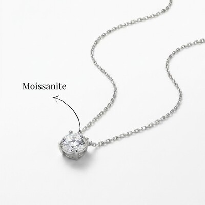 Foto Colar Solitário Moissanite Redonda | Prata 925 com Ródio | 0,8 cm | 2 ct | Regula 40–50 cm