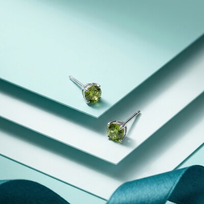 Foto Brinco Solitário 4 MM Peridoto Prata 925