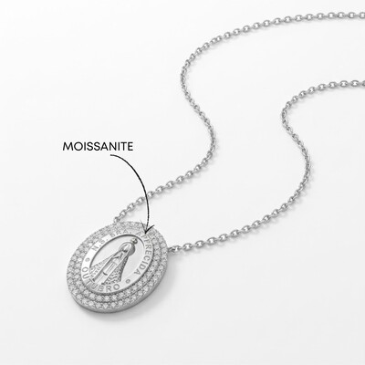 Foto Colar Nossa Senhora Aparecida Oval Duas Fileiras de Moissanite Corrente Regulável Prata com Banho de