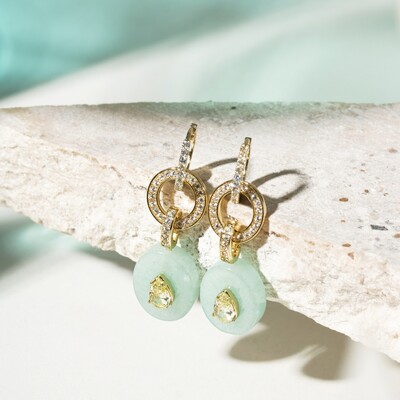 Foto Brinco Ear Bling Oval Aventurina Verde Lab e Gota Cristal Peridoto Banho de Ouro 18k