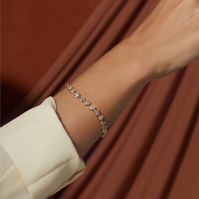 Foto Pulseira Riviera Formas Zircônia Branca Banho de Ouro 18k