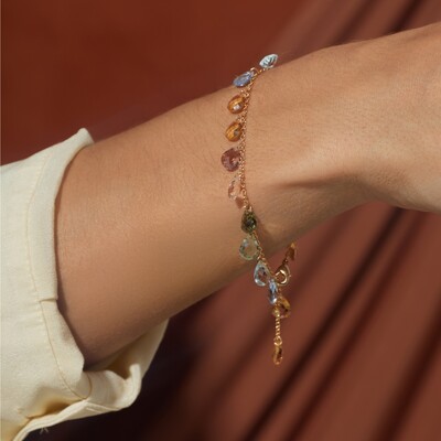 Foto Pulseira Gotas Penduradas Cristais Peridoto, Citrino e Rodolita Banho de Ouro 18k