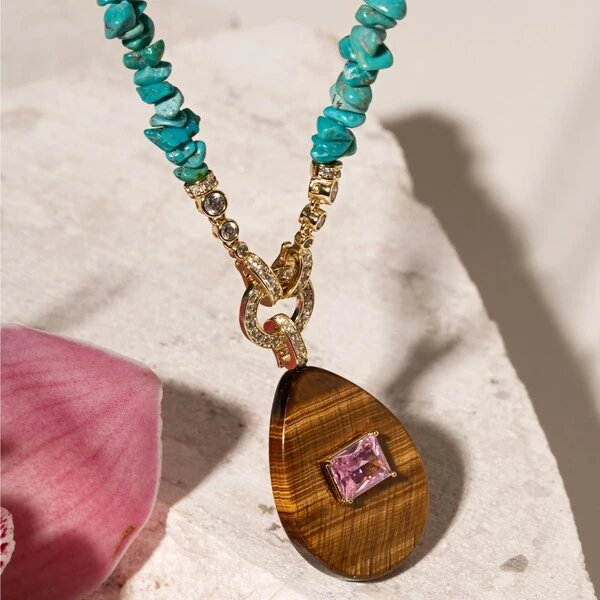 Colar Handmade Raolita Turquesa com Gota Olho de Tigre e Zircônia Rosa | Liga Metálica Banho Ouro 18