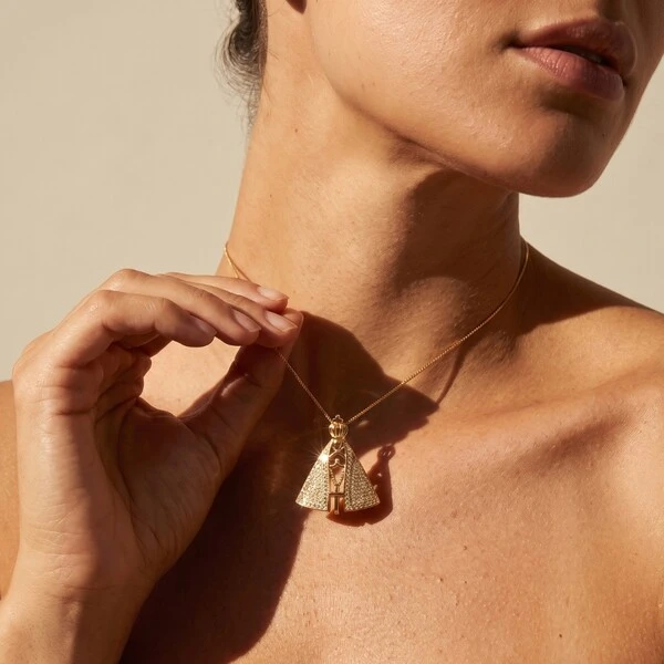 Colar Nossa Senhora Aparecida Dupla Face Banho de Ouro 18 K